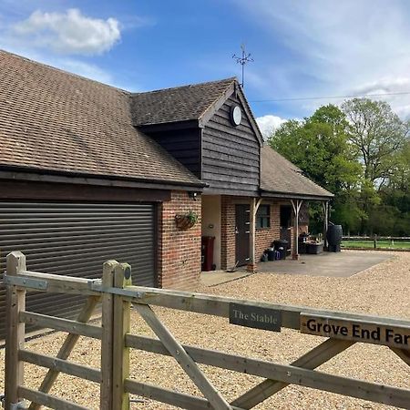 דירות פטוורת' The Stable, Grove End Farm מראה חיצוני תמונה